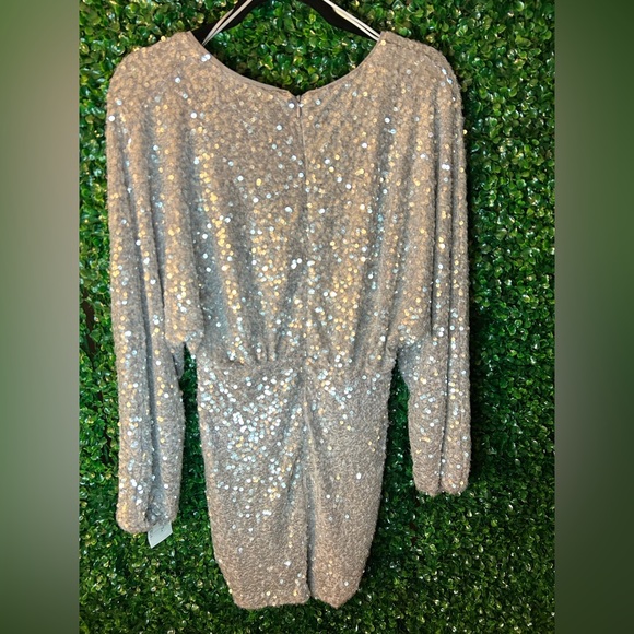 PULL & BEAR Sequins cocktail Dress - Picture 6 of 8